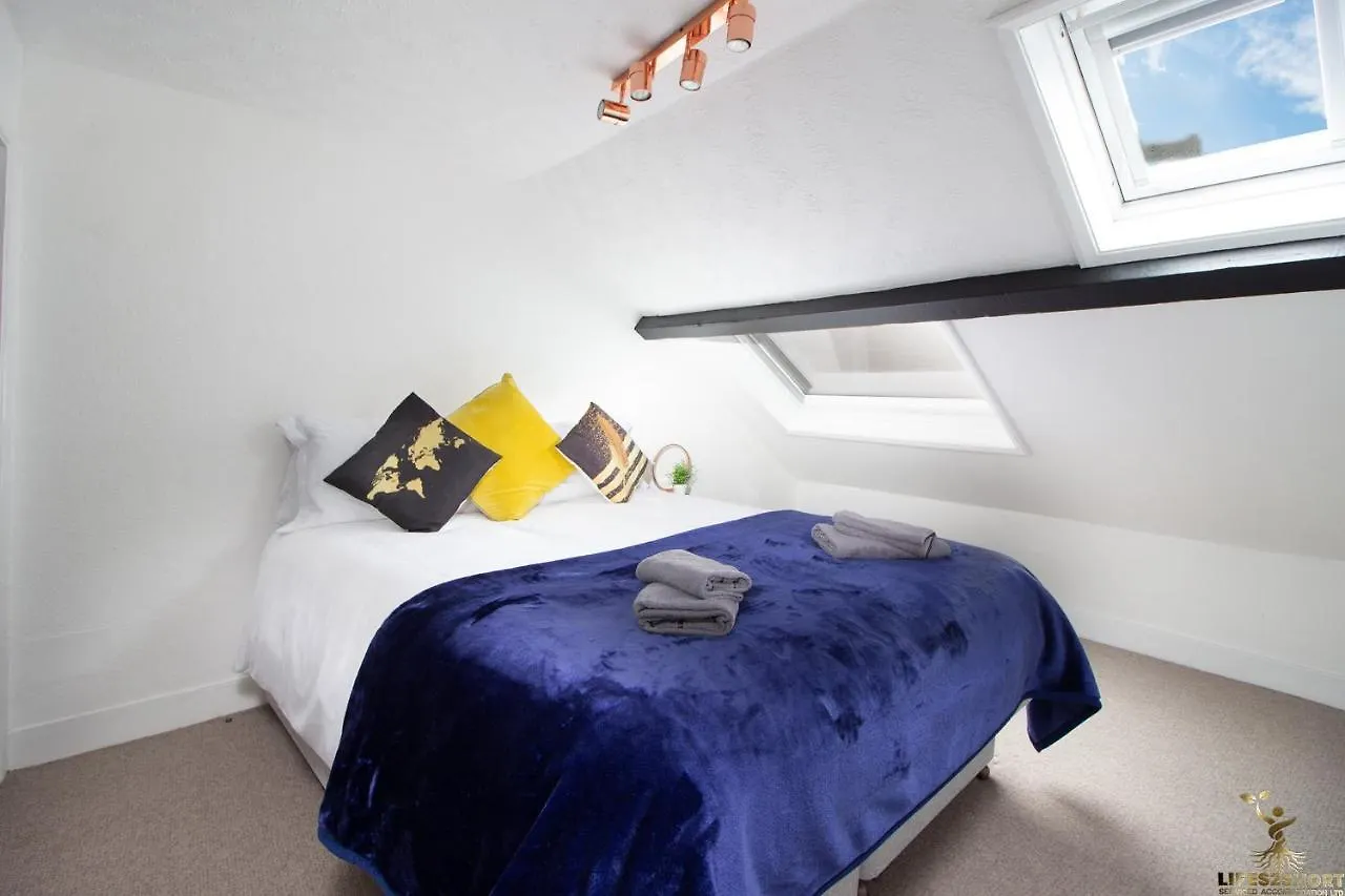 Modern Quirky Exeter City Cottage 2 Min Walk - Shops Hébergement de vacances